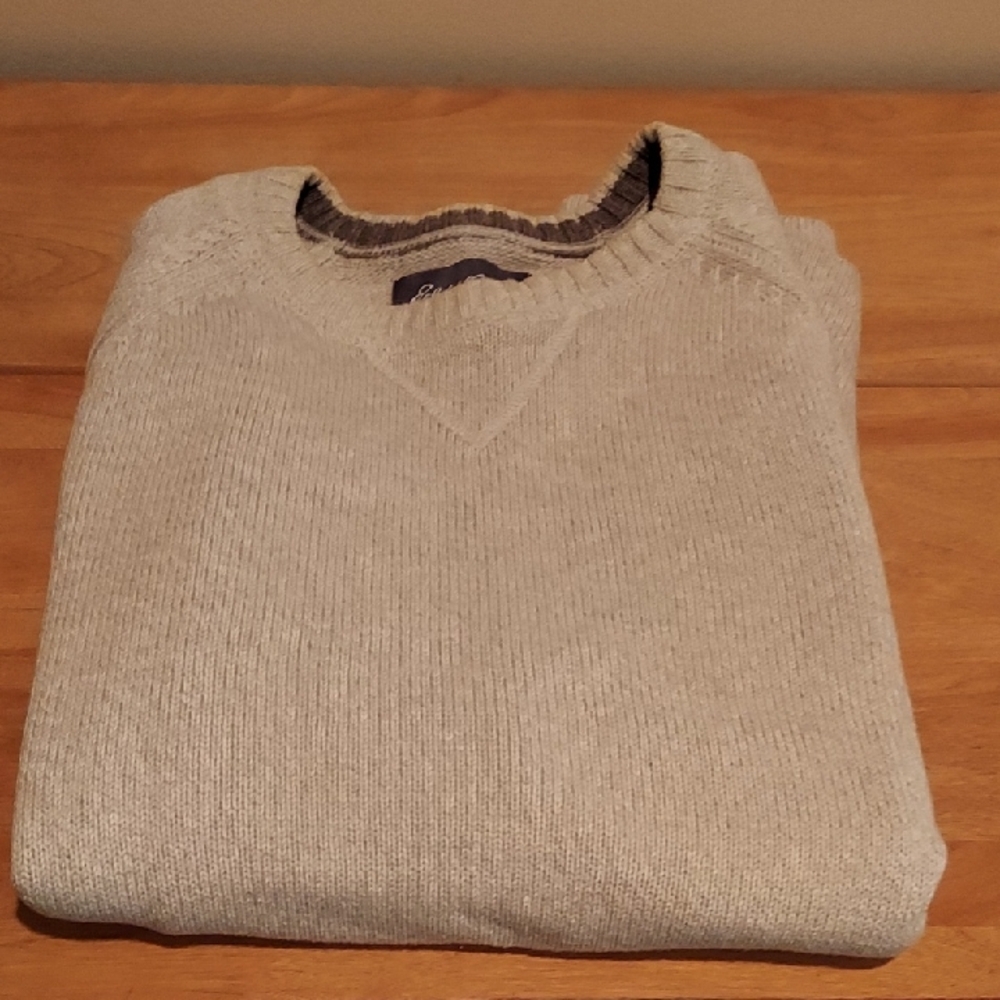 Eddie Bauer Men's Light Tan Crewneck Sweater